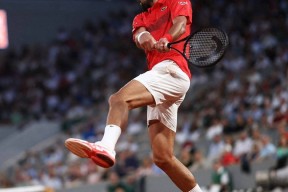 德约科维奇爆冷击败中国队，大胜引爆全场！