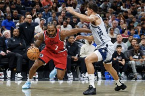 德罗巴连续七场比赛得分超过领先优势明显，快船不断突破！